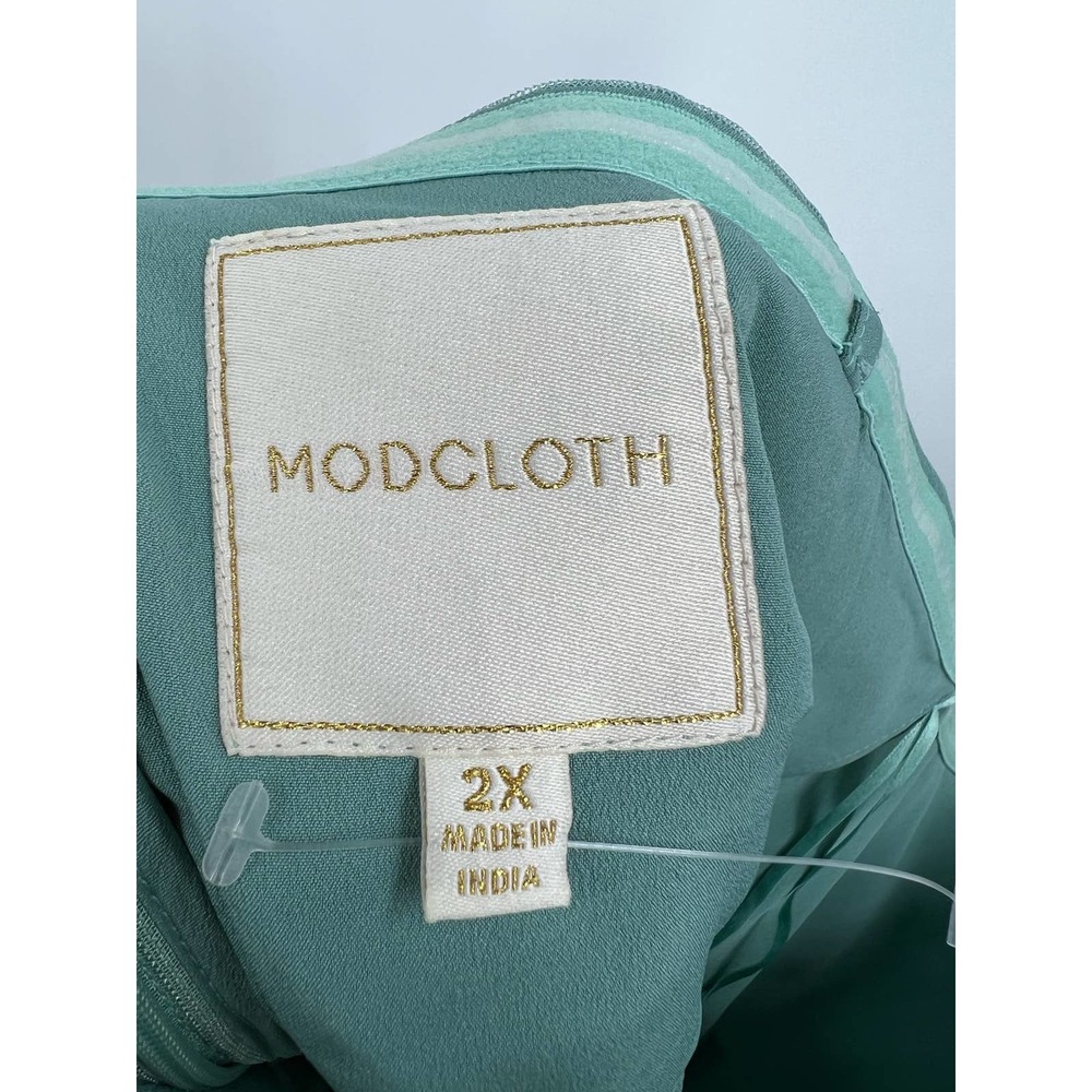 Modcloth Couth & Charismatic Sage Fit & Flare Floral Embroidered Dress Size 2X - Picture 7 of 11